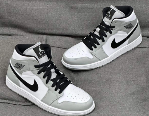 Giày Nike Air Jordan 1 Mid Smoke Grey V1 - Hình ảnh 3